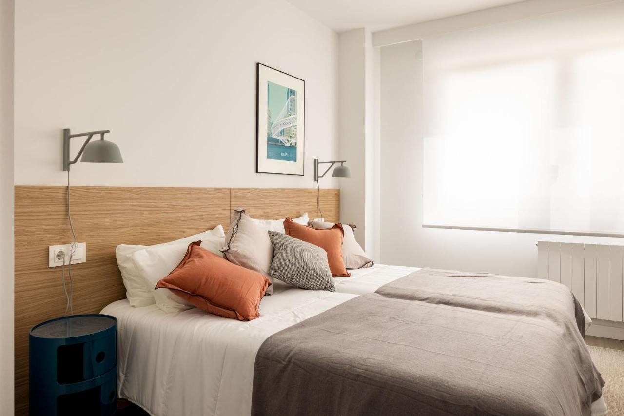 Apartamento Santa Ana junto a la ria a estrenar con piscina , garaje y wifi incluidos Bilbao Exterior foto