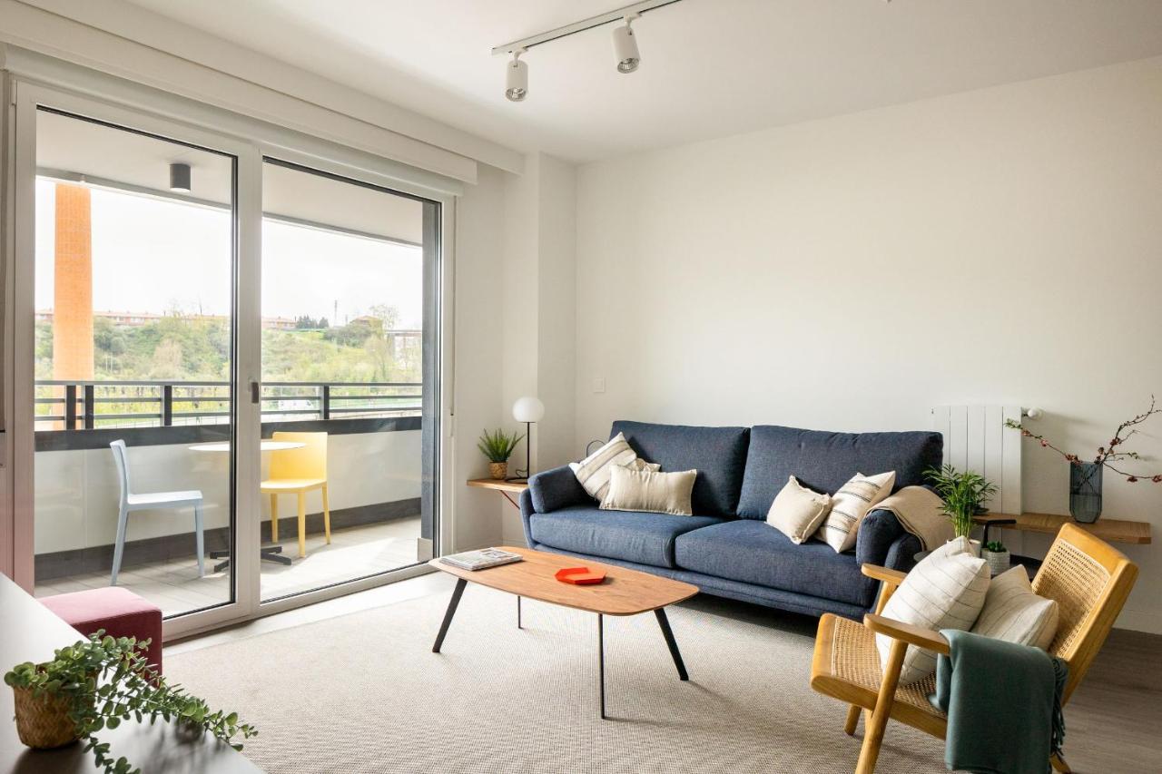 Apartamento Santa Ana junto a la ria a estrenar con piscina , garaje y wifi incluidos Bilbao Exterior foto