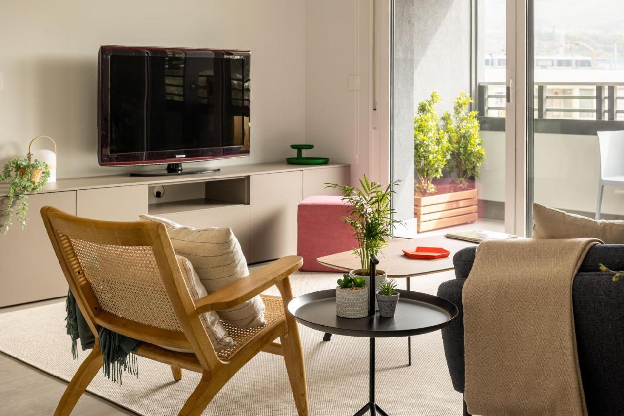 Apartamento Santa Ana junto a la ria a estrenar con piscina , garaje y wifi incluidos Bilbao Exterior foto